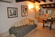 Frari Venice Apartment (22)