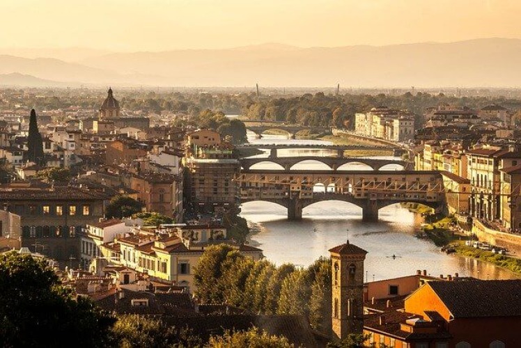 Florence is among the first cities you should visit after moving to Italy.