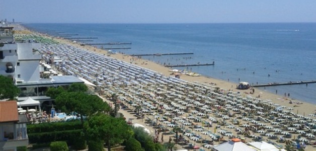 Jesolo: The Beach Haven Just an Hour from Venice